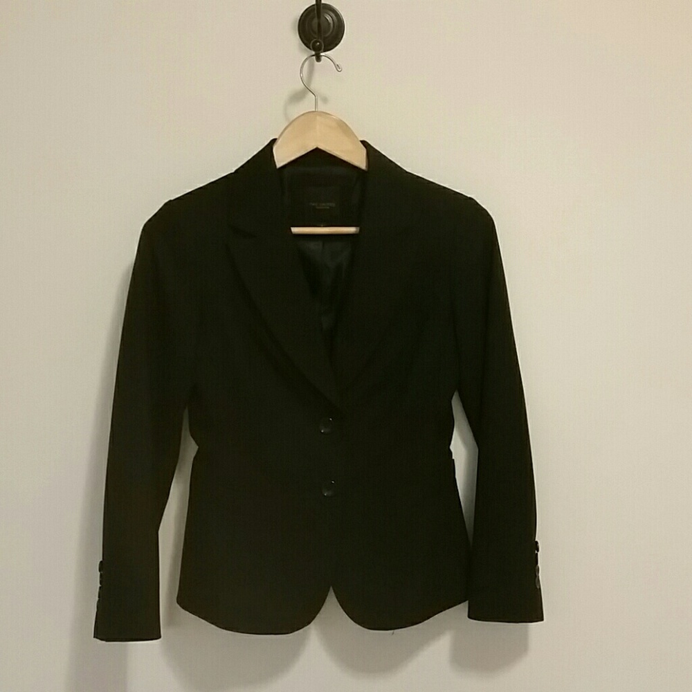 Black suit set.